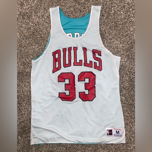 SCOTT PIPPEN CHICAGO BULLS NBA ALL STARS JERSEY MITCHELL AND NESS M REVERSIBLE - Picture 2 of 4